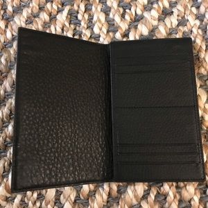 Wallet (fits passport) for women and men